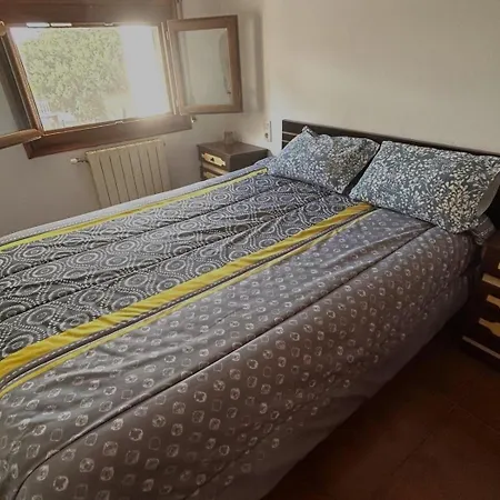 Anna 10 People Private Pool 10 Kms Lloret Feriehus Vidreres